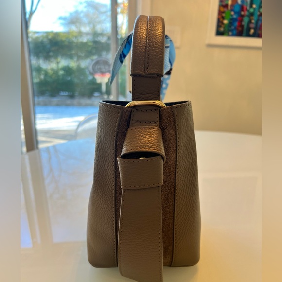 LEATHER and SUEDE CROSSBODY BAG NEUTRAL TAUPE - MADE IN ITALY NWOT - Picture 2 of 16